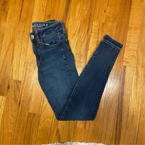 AMERICAN EAGLE | High Rise Jeggings